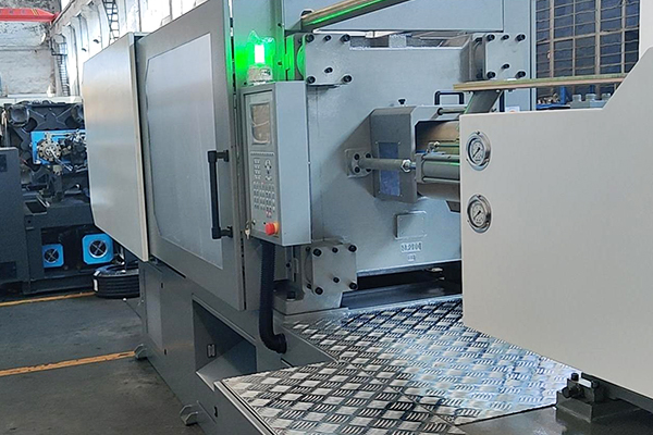 Pakistan Injection Molding Machine